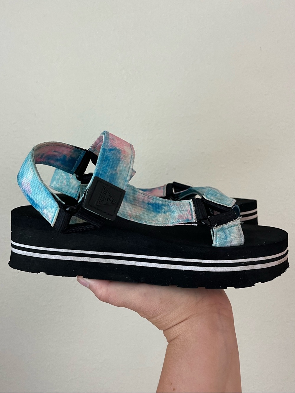Guess Platform Sport Sandals Tie Dye Velcro Adjustable Chunky Comfort Size 8